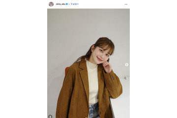 沖田愛加アナ、膝上ミニスカで美スタイル披露「可愛すぎる」「ガーリーな雰囲気で素敵」の声 画像