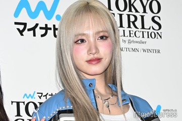 IVEリズ、美ウエスト輝くミニ丈トップス姿に視線釘付け「圧巻のスタイル」「神々しい美しさ」 画像