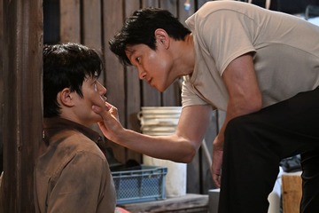 「リブート」“後半約20分”鈴木亮平一人二役の対峙シーンに圧倒された声続出「演技力凄まじい」【第5話ネタバレ】 画像