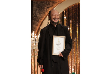 「８番出口」河内大和、“歩く男”で新人俳優賞「皆さんの中に僕がいることこそが最大の異変」二宮和也ら映画チームに感謝【第49回日本アカデミー賞】 画像