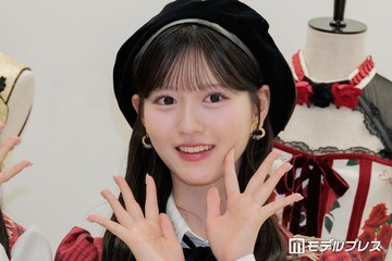 AKB48初“研究生センター”、美脚際立つショーパンモノトーン私服に反響「スラッとしててスタイル抜群」「コーデセンスが神」 画像