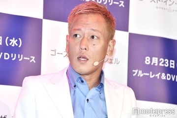 2児の父・人気芸人「ちゃんと顔出してんのアンパンマンだけやん」思わぬ家族ショット公開「幸せオーラに包まれてる」「パパの顔で素敵」の声 画像