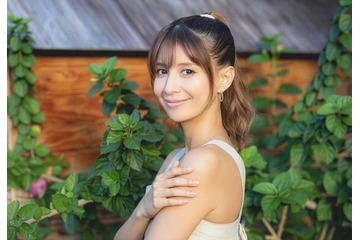 吉川ひなの、活動再開を発表 沖縄拠点に新たなスタート 画像