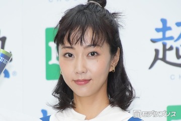 木南晴夏、美背中際立つウエディングドレス姿「今夜、秘密のキッチンで」オフショットに反響「スレンダー」「大人の魅力」の声 画像