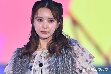 小林由依、ガーリーなレイヤードスタイルに釘付け「スタイルの良さ際立つ」「何でも似合う」と反響【ガルアワ2026SS】 画像