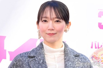 吉岡里帆、“別人級”黒柳徹子風ヘアを披露「新鮮」「クオリティ高い」の声 画像