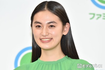 八木莉可子、大胆背中開き衣装で美スタイル輝く「息を飲むような美しさ」「上品」と反響 画像