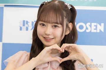 卒業＆芸能界引退発表したAKB48メンバー、ミニスカ平成女児コーデ公開「脚が綺麗」「お人形さんみたい」と反響 画像
