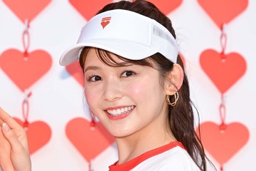 久間田琳加、“隠れりんか丈”から圧巻美脚チラリ スリットキャミワンピコーデに絶賛の声「セクシー」「スタイルレベチ」 画像