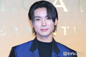 「日プ新世界」トレーナーで話題・安達祐人、一緒に映画鑑賞した父との2ショット公開「格好良いですね」「レア」の声 画像