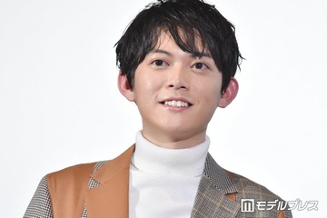 松丸亮吾「胸板がついてきてる気がする」鍛え上げられた上裸ショット公開「見事なシックスパック」「芸術作品みたい」と反響 画像