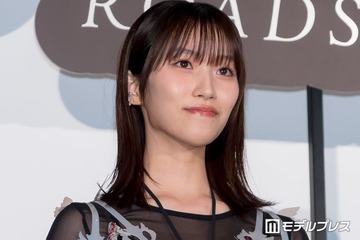 「鬼の花嫁」片岡凜、オフショルトップス姿に反響「スタイル抜群」「かっこいい大人の女性」 画像