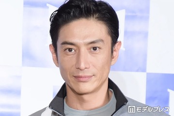 伊勢谷友介、広々自宅公開 ジムに洞窟イメージの寝室…豪華インテリアに反響相次ぐ「センス抜群」「高級ホテルみたい」 画像