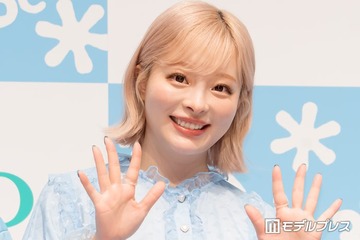 1児の母・きゃりーぱみゅぱみゅ、パリの街中で子どもを抱いた笑顔ショット公開「幸せそうな写真にほっこり」「お子さん大きくなってる」の声 画像