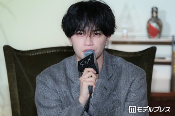 中島健人、新木優子とシール交換失敗「僕のしずくちゃんが泣いてました」互いの印象も語る【Netflixシリーズ「SとX」】 画像