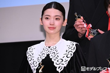 南琴奈、美肩際立つタンクトップコーデ公開「お肌スベスベ」「爽やかな美しさにうっとり」と反響 画像