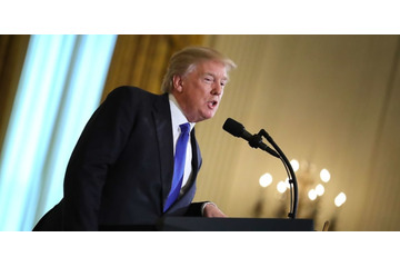 トランプ大統領をアーセナルの新監督に！？ベジェリンの「反応」が話題 画像