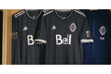 バンクーバー、「団結の象徴」を散りばめた2018新ユニフォームを発表！ 画像