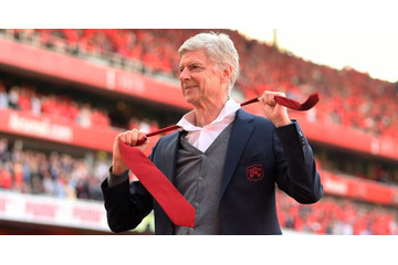 アーセナルのヴェンゲル監督、こどもファンにやさしかった 画像