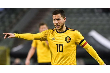 アザール、やんちゃすぎ！W杯前ラストマッチでなんと「味方を突き飛ばす」 画像