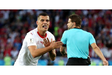 スイス代表3名、W杯での「鷲パフォーマンス」に出場停止はナシ！ 画像