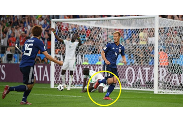 MIZUNOのスパイク、本田着用モデルはやっぱり特別仕様！その理由が胸アツ 画像