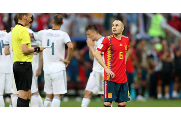 W杯で衝撃敗戦…イニエスタ、スペイン代表引退を発表 画像