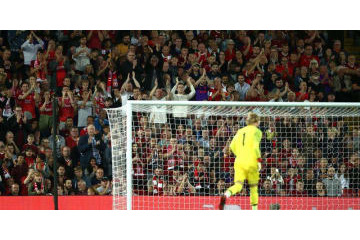 苦境のカリウス…リヴァプールサポの「熱き出迎え」に感謝 画像