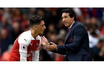 アーセナル監督、エジルとの“衝突”を否定「報道は事実ではない」 画像