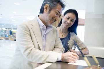 「お金持ち体質」の話し方の特徴＆避ける話題とは 画像