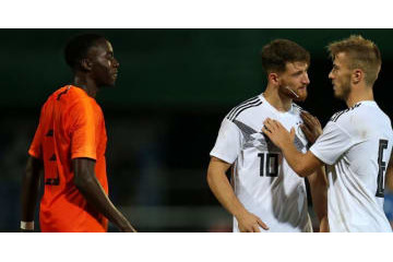 「ツバ吐き写真」が拡散…19歳逸材、U-20代表から締め出される 画像