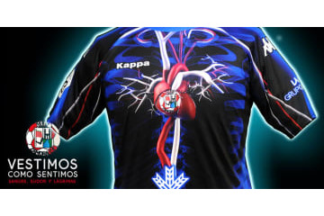 衝撃再び！スペイン4部クラブが革命的な「心臓・血管」入りユニフォームを発表 画像