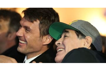 マルディーニの「鬼タックル忘れてマラドーナに謝った」話がおもしろい 画像