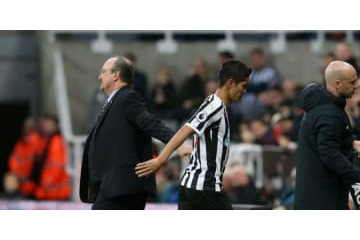 負傷した武藤嘉紀の状態は？初勝利も野戦病院化…ニューカッスル監督が説明 画像