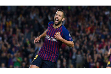 ジョルディ・アルバ、バルサとの契約交渉に不満？「奇妙だ…」と漏らす 画像