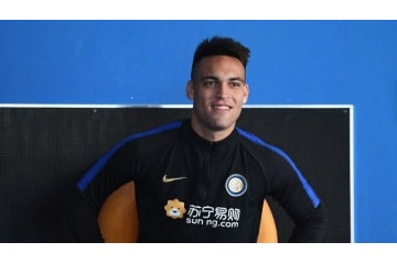 インテルのL・マルティネスが交通事故…女性が怪我 画像