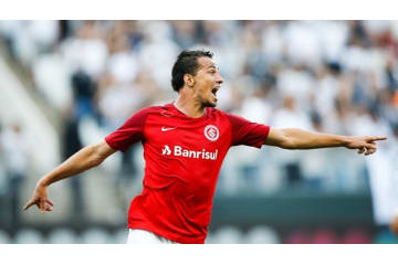 川崎フロンターレ、五輪得点王レアンドロ・ダミアンの獲得を発表！ 画像