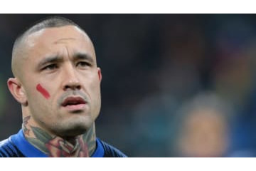 ナインゴラン、半年でローマに電撃復帰！？トッティが鍵か 画像