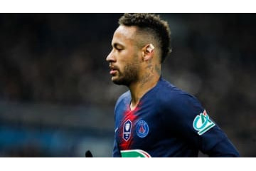 ネイマール、再骨折で離脱…シーズン絶望のおそれも 画像