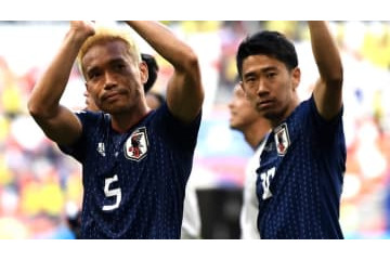 香川の「縦FK」、長友も驚いたとツイート！トルコも報じる 画像