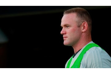 ルーニー、骨肉腫の少女に素敵なサプライズ…感動で涙 画像