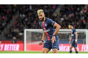 「世界最悪ミス」のPSG選手、今度は追突事故を起こす 画像