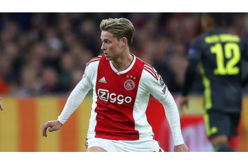 天才デ・ヨング、24分で負傷交代…ユーヴェとの決戦は大丈夫か 画像