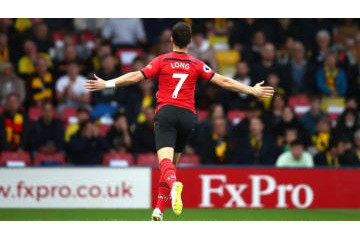 吉田麻也も仰天！？プレミアリーグ史上最速の「開始7秒ゴール」を見よ 画像