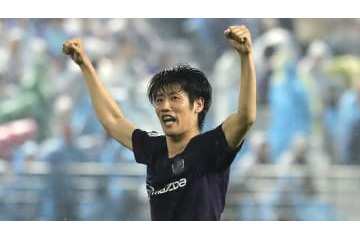 日本人で唯一！広島のルーキー荒木、ACL第4節のベストイレブンに選出される 画像