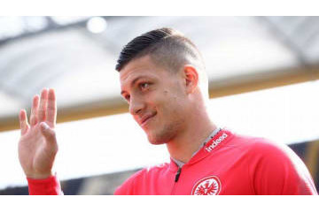 ヨヴィッチ、レアル移籍はありえる…フランクフルト会長が明かす 画像