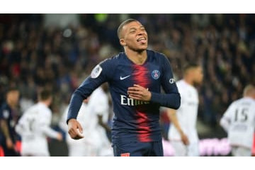 エムバペ、メッシに降伏宣言せず！「昼寝を中断して見たよ」 画像