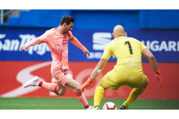 今季も神だったメッシ、最終戦での「魅惑ループ」 を見逃すな 画像