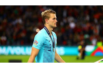 PSG移籍間近？デ・リフト、19歳で「年俸16億円」だとか 画像
