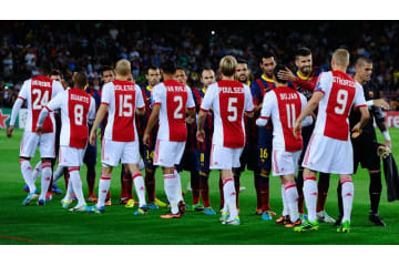 元祖vs本家！アヤックスとバルセロナ、CLでの超絶「パス回し」を比較する 画像